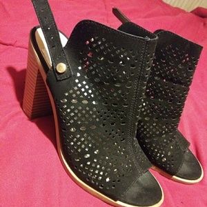 DV by Dolce Vita shoes